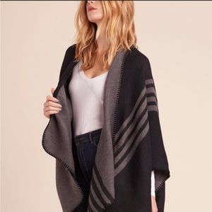 BB Dakota reversible poncho cardigan